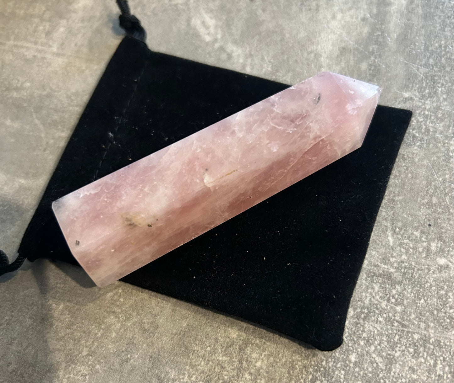 Rose Quartz Tower 7cm