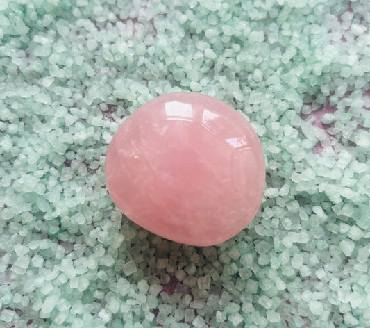 Rose Quartz Medium Stone