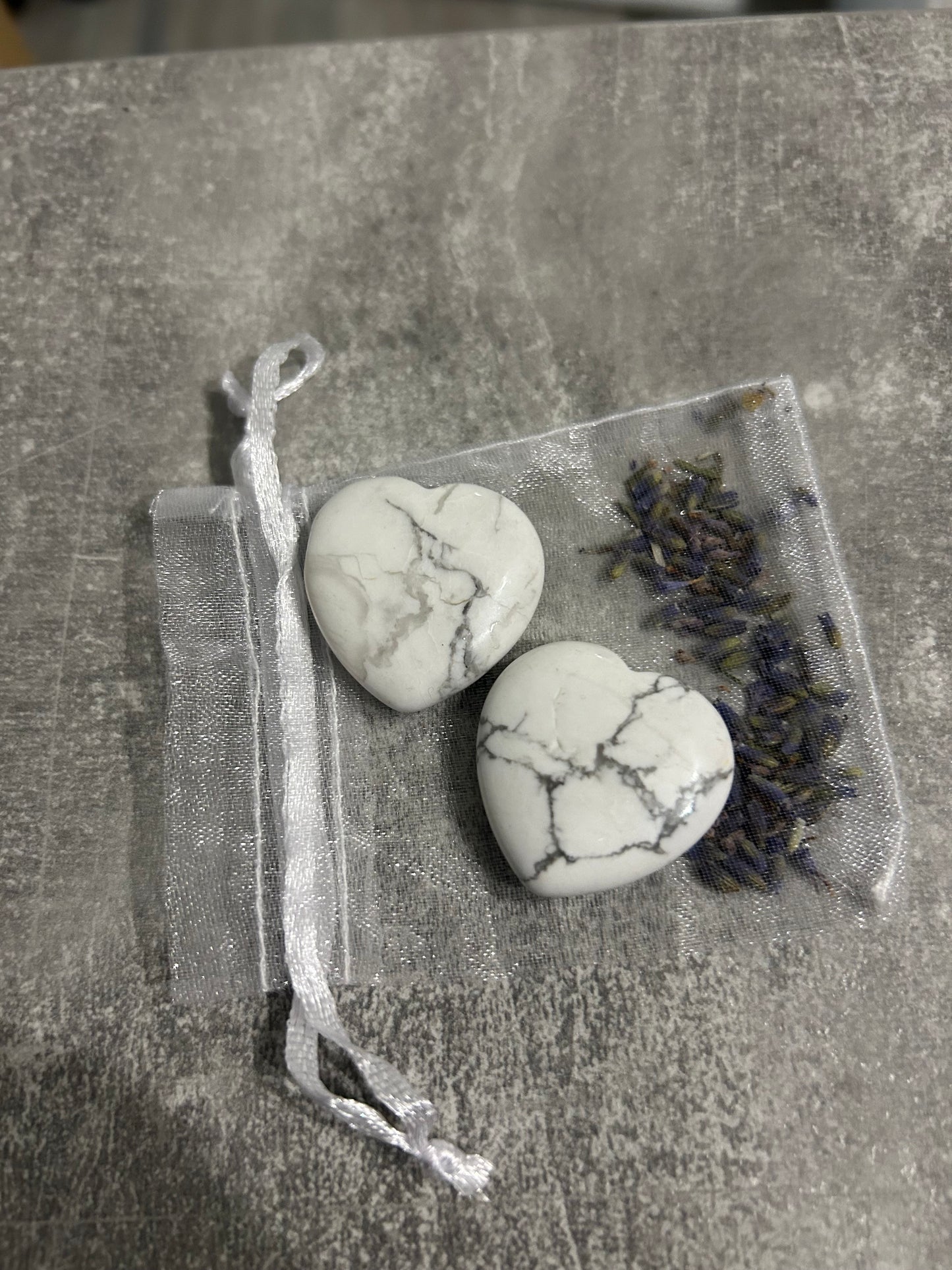 White Howlite Puff Hearts