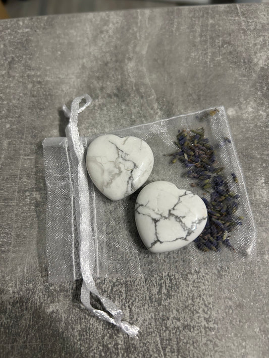 White Howlite Puff Hearts