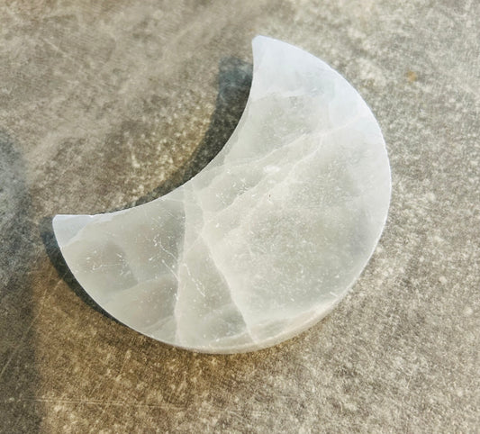 Small Moon Selenite Charging Plate