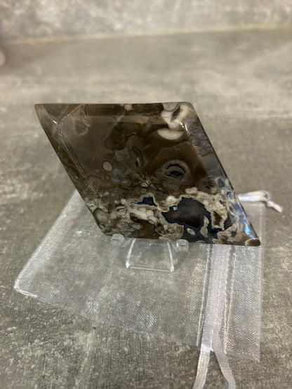 Volcanic Agate Diamond