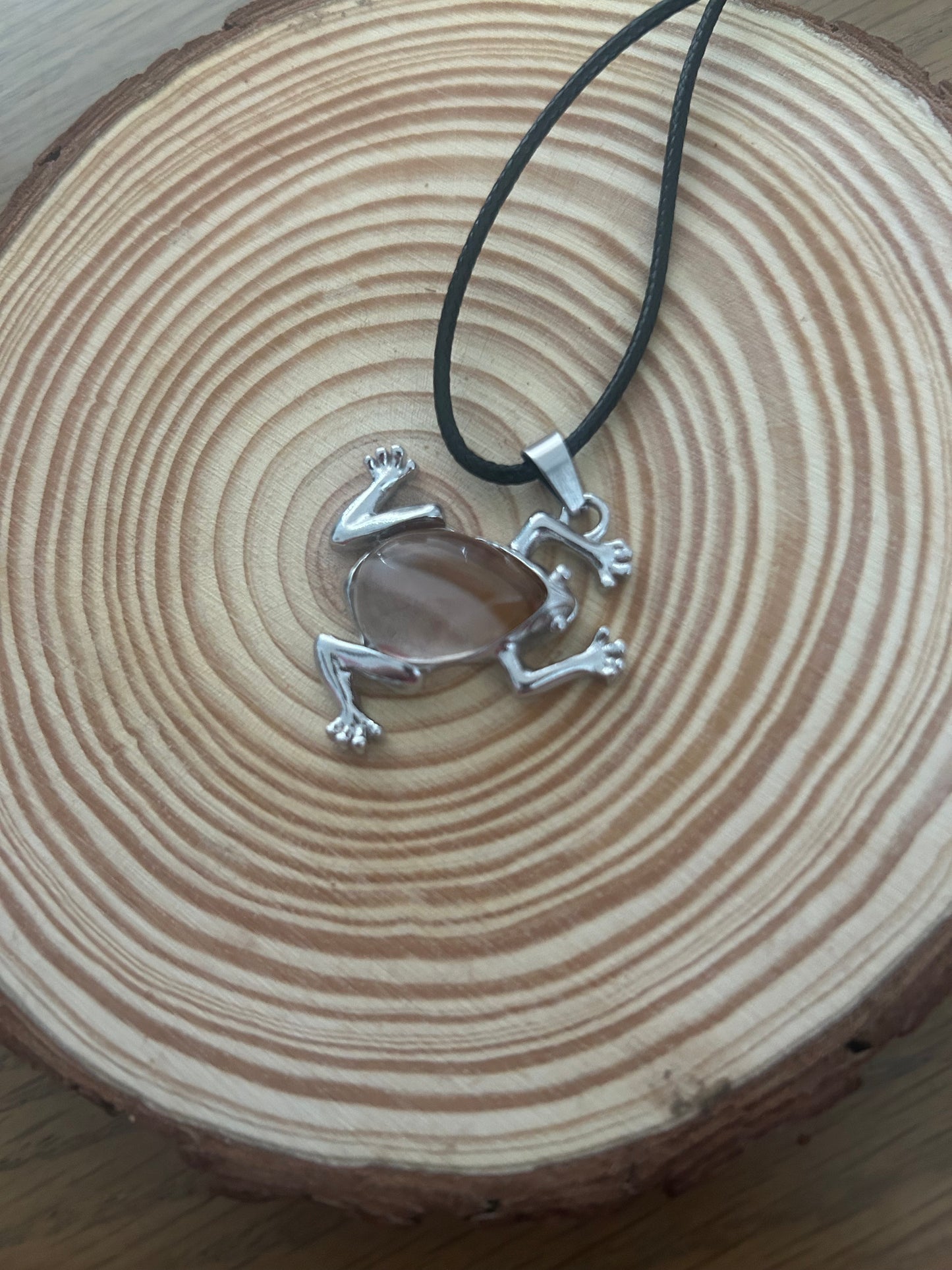 Agate Frog Necklace