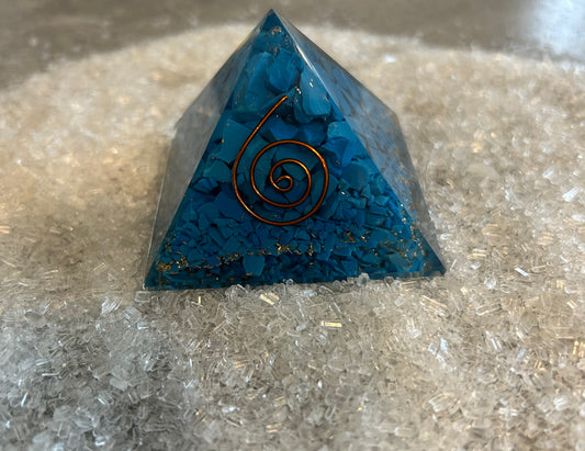 Turquoise Stabilised Orgone Reiki Healing Pyramid 5x5cm
